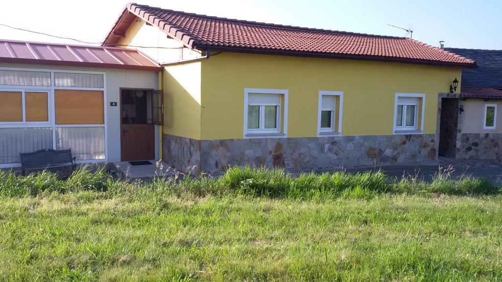 Apartamentos Pumarin Santa Marina  Ngoại thất bức ảnh